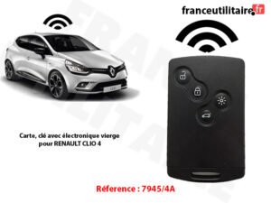 Carte de démarrage 7945/4A posée devant une Renault Clio 4.